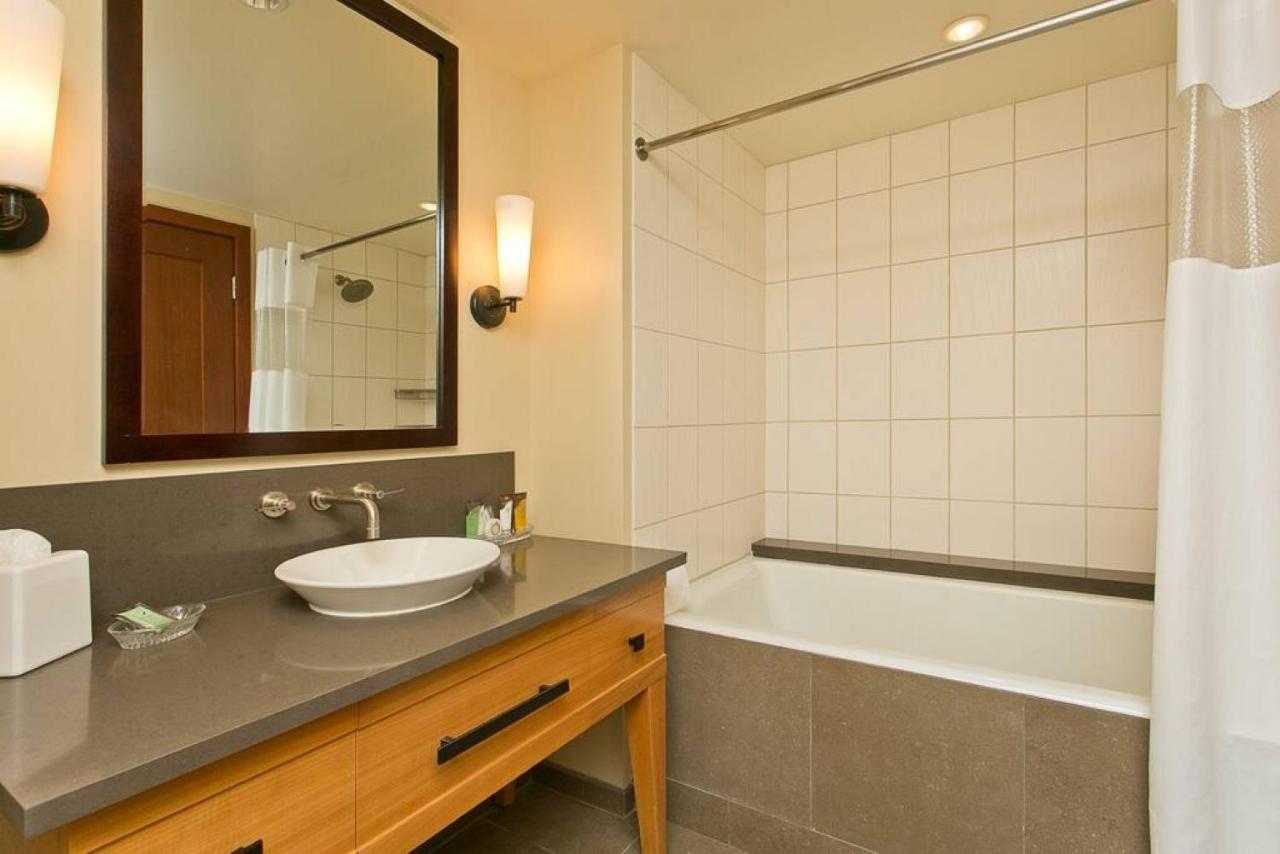 Ko Olina Beach Villas O512 - 2Br Ocean View Luxury Condo With Semi-Private Lagoon Beach & 1 Free Parking Kapolei Zewnętrze zdjęcie
